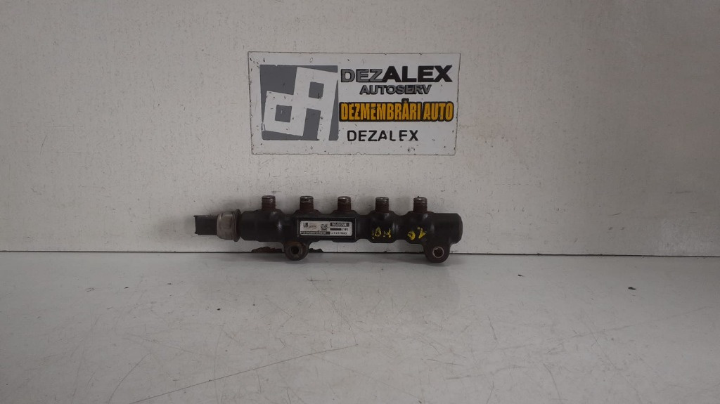 Rampa injectoare Citroen C4 1.6HDI cod-9654592680