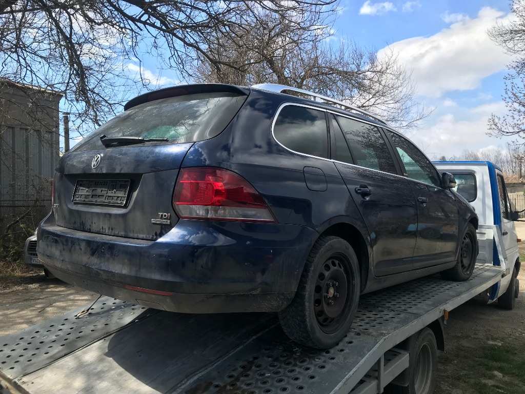 Rampa injectoare cod 03L 130 089 B vw 1.6 tdi Cod 