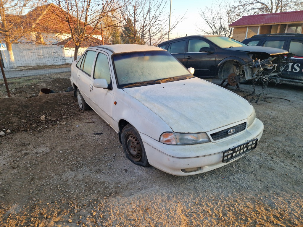 Rampa injectoare Daewoo Cielo 1995 BERLINA 1.5