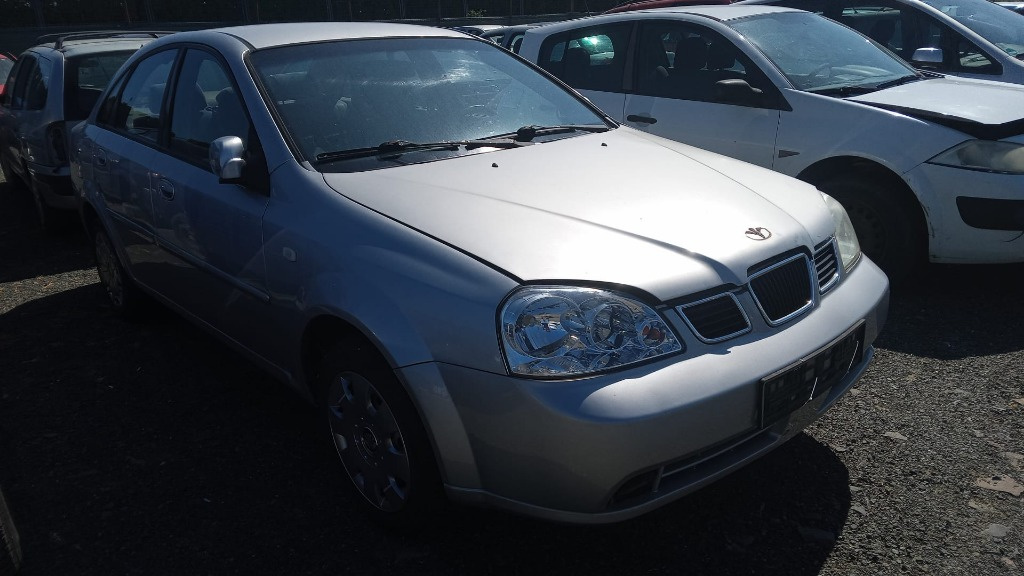 Rampa injectoare Daewoo Nubira 2004 berl
