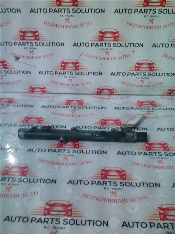 Rampa injectoare dreapta MERCEDES-BENZ ML 3.0 D an fabr. 2014