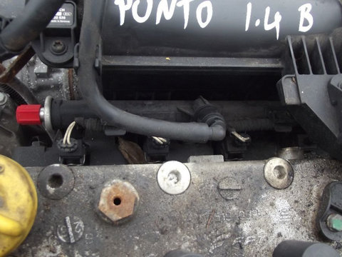 Rampa injectoare Fiat Grande Punto 1.4 benzina Fiat Panda dezmembrez
