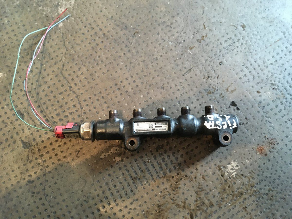 Rampa Injectoare Ford Fiesta 1.4 Tdci Cod: 9654592680