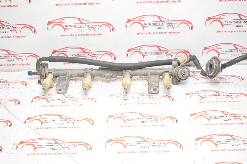 Rampa injectoare Ford Focus 1 2.0 B 0280155820 124