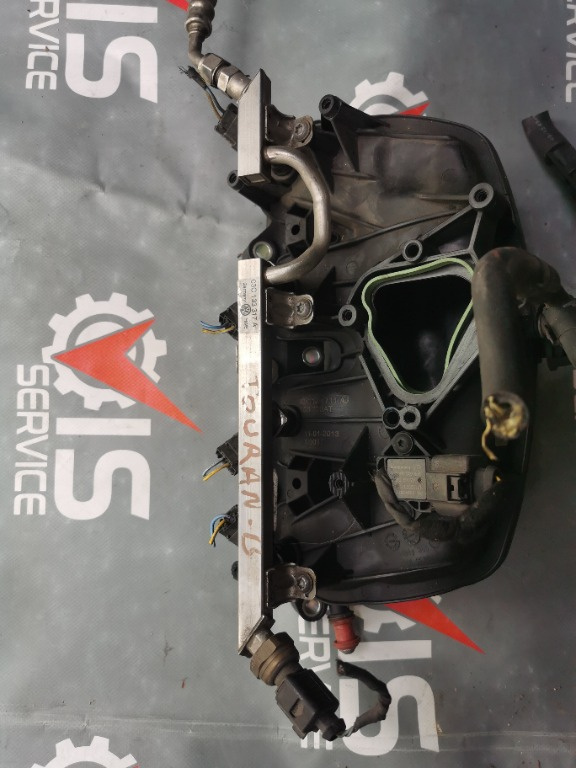 Rampa injectoare + injectoare VW 1.4 TSI