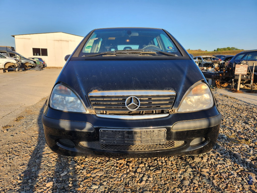 Rampa injectoare Mercedes A-Class W168 2002 Hatchback 1.4benzina 60kw