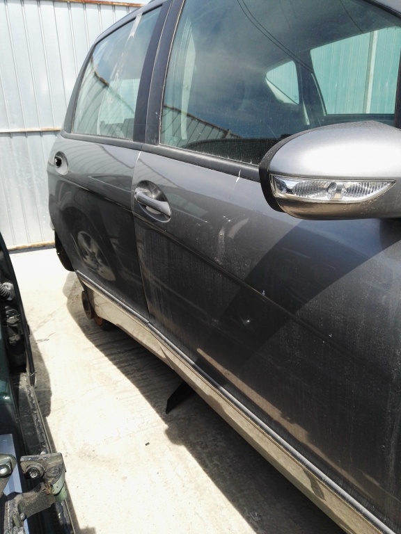 Rampa injectoare Mercedes A-CLASS W169 2