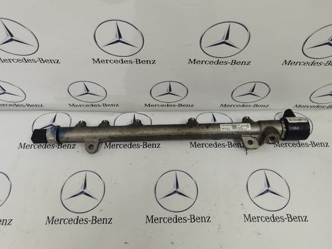 Rampa injectoare Mercedes C220 cdi w204 an 2007 A6460700395