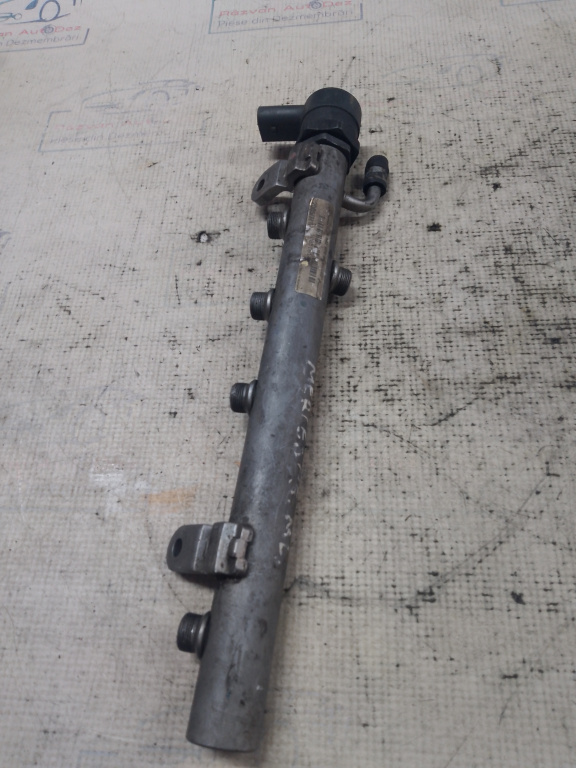 Rampa injectoare Mercedes ML 2005, A6420700495