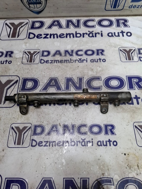 RAMPA INJECTOARE MERCEDES ML 350 BlueTEC 4-matic W166 AN 2012 COD A6420703095 / A0061537828 / 0281002927