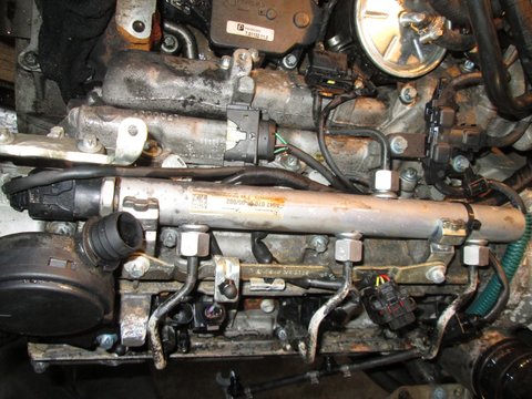 Rampa injectoare mercedes viano A6420700695 3.0 diesel