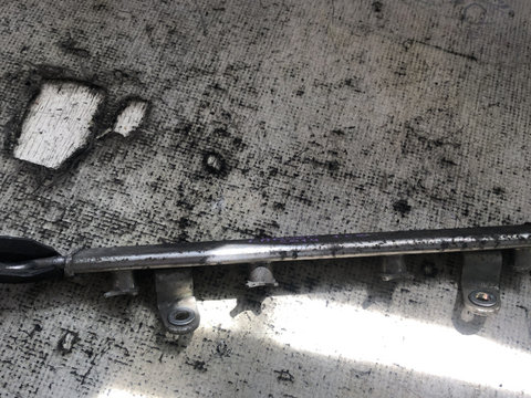 Rampa injectoare Mitsubishi Lancer 1.6 Benzina 2014, MN143972E