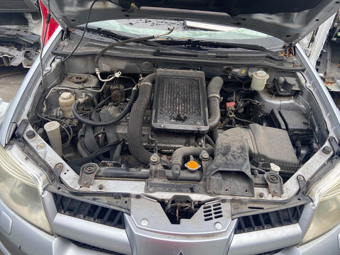 Rampa injectoare Mitsubishi Outlander 2.0 Turbo 2004 - 2007