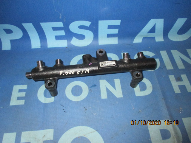 Rampa injectoare Peugeot 5008 2.0 hdi; 9681909680