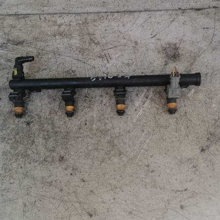 Rampa injectoare Renault Kangoo 8200139674C