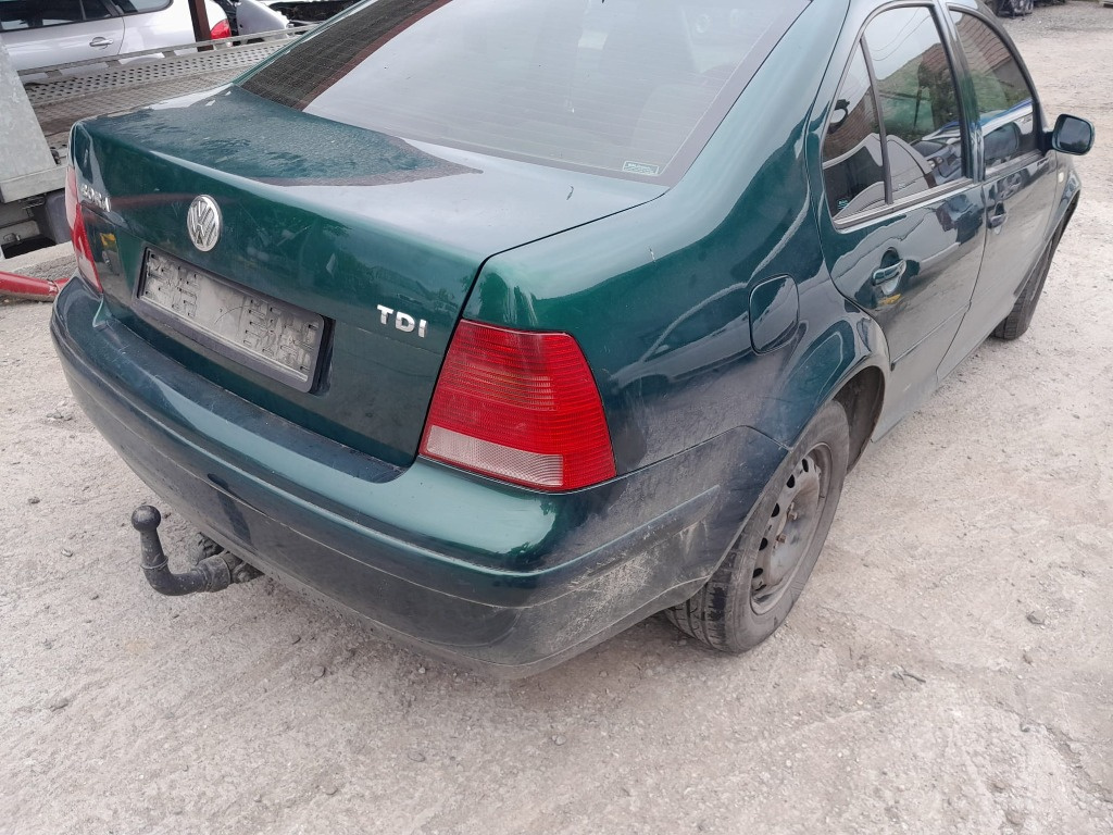 Rampa injectoare Volkswagen Bora 2001 BR
