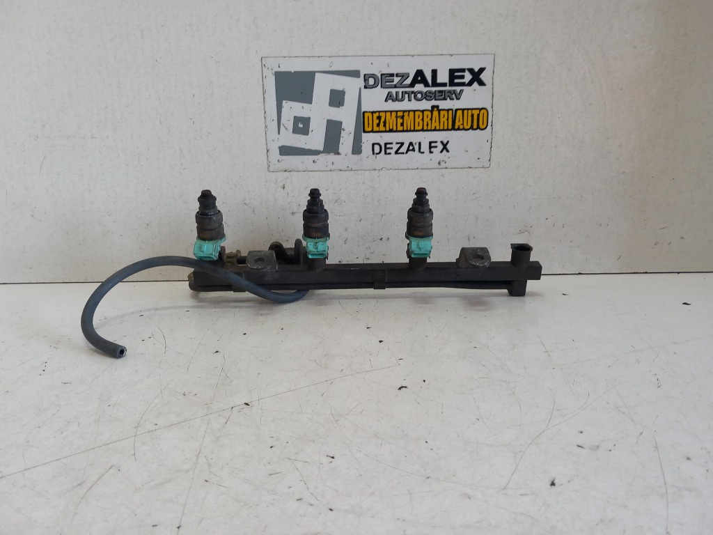 Rampa injector cu injectoare Daewoo Nubira 1.6 benz cod-96253573