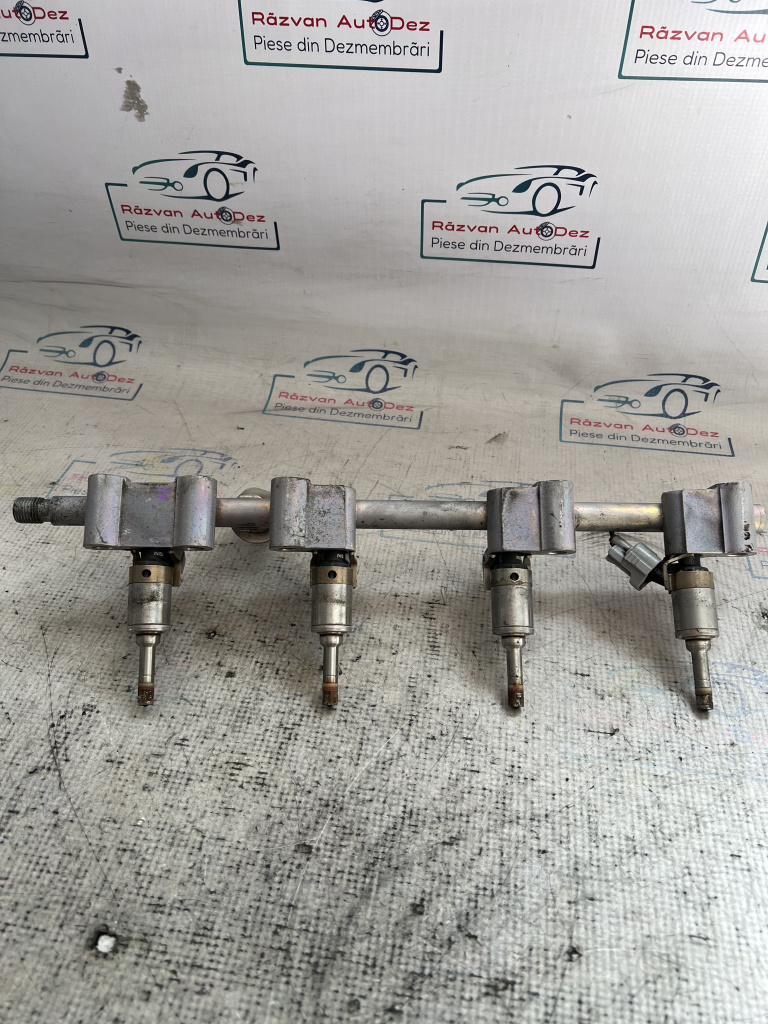 Rampa plus injectoare Renault Megane 4 1.6 Benzina 2018, 0261500210 / 4 INJECTOARE