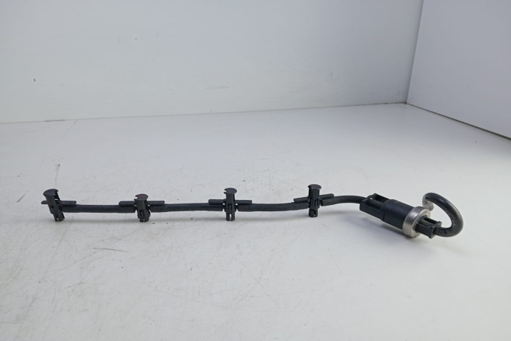 Rampa retur injectoare 2.0 tdi Skoda Superb 2 [2008 - 2013]