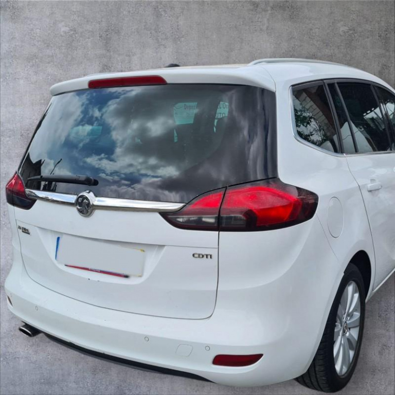Rampa retur injectoare Opel Astra J Face