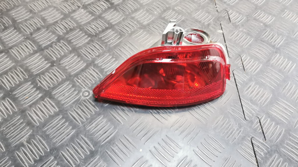 REFLECTOR - RENAULT MEGANE H/B-S.W. 2015-2019 STOC Stanga!!!