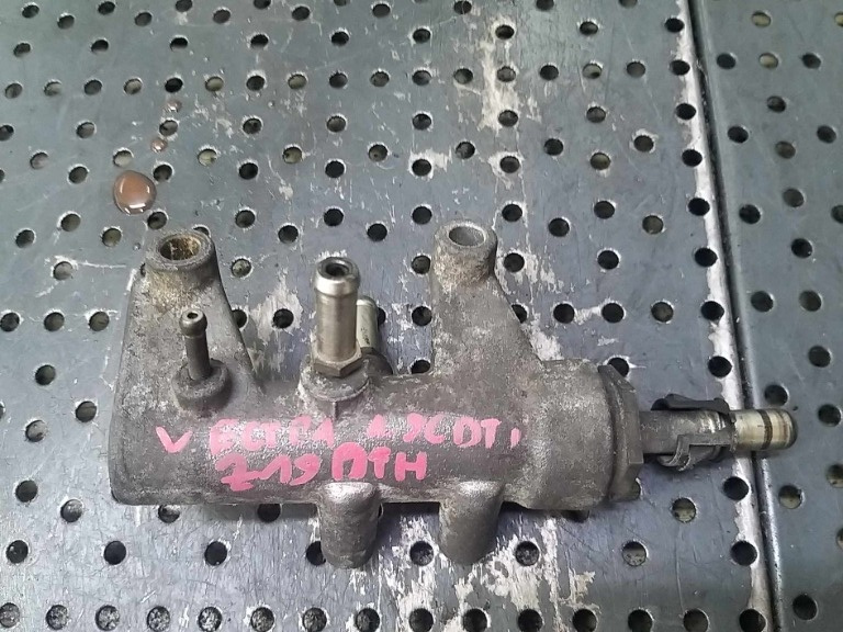 Regulator presiune combustibil 1.9 cdti opel vectra c 55203803
