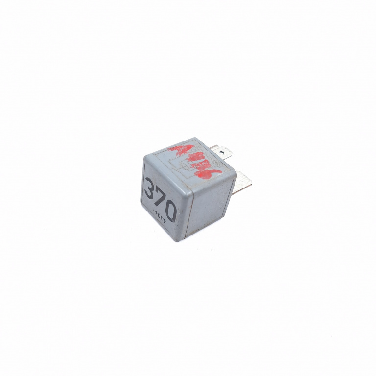 Releu Audi A8 (4D) 1994 - 2002 8D0951253, 8D0-951-