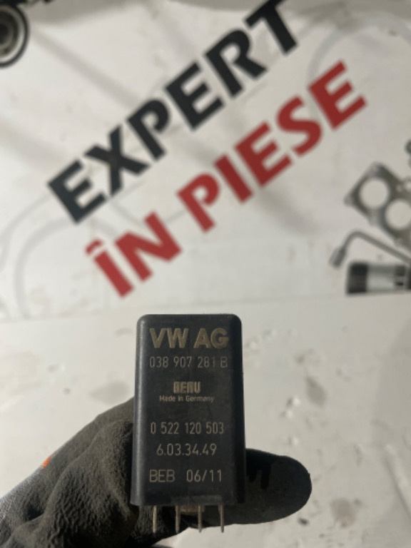 Releu bujii Audi VW Skoda Seat cod 038907281B