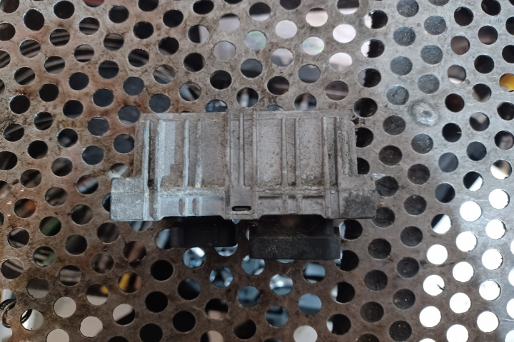 Releu bujii incandescente 2.0 55563423 Opel Insignia A [2008 - 2014] Liftback 5-usi 2.0 DTH AT (160 hp)