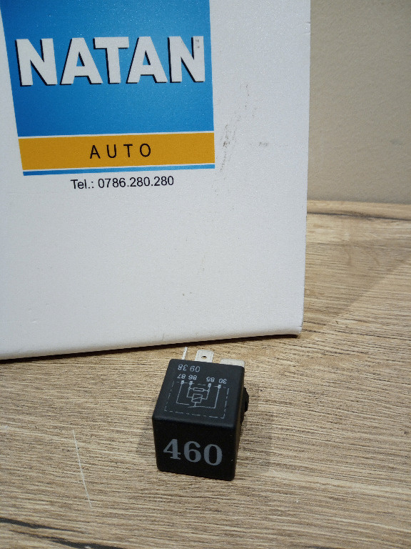 Releu calculator confort 460 Vw Passat B6 Sedan 2010 cod 1K0951253A