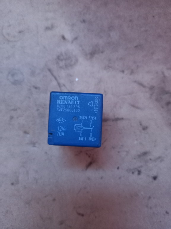 Releu electroventilator Renault Megane 3 cod produs:8200786806