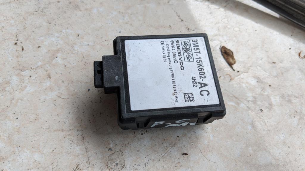 Releu inchidere centralizata Ford Focus / C-Max co