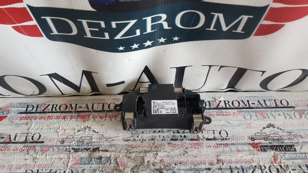 Releu regulator ventilator Seat Altea cod piesa : 3c0907521f