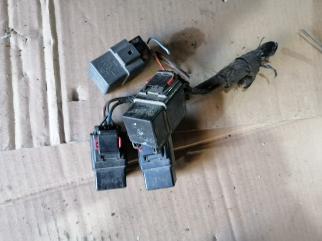 Releu / relee Chrysler Grand Voyager 2002