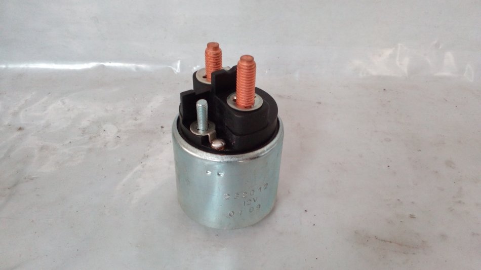 Releu starter pornire NOU rotund cu siguranta pentru Citroen Berlingo 1.6HDI 1.8, Fiat ucato 2.0, Lancia Zeta 2.0, Peugeot 205