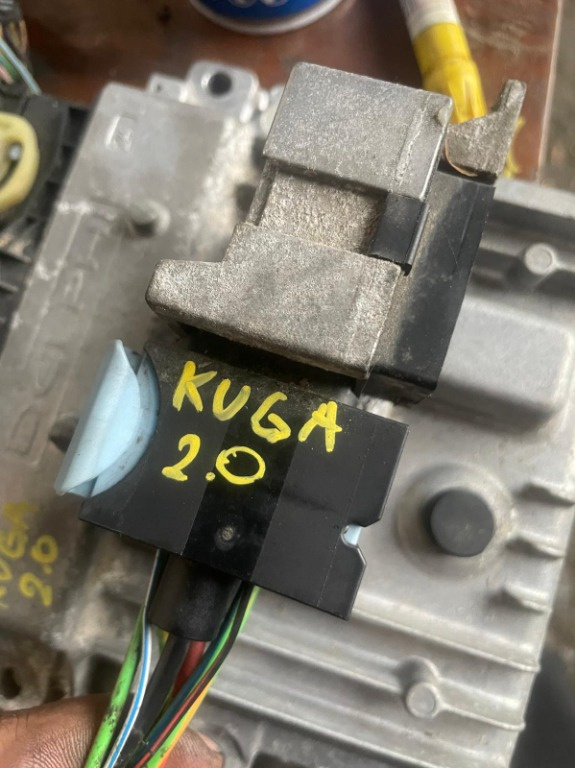 Releu ventilatoare Ford Kuga 2.0 tdci diesel