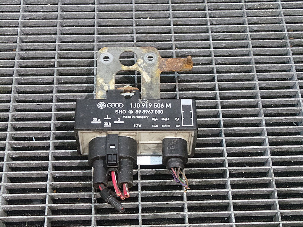 RELEU VENTILATOR CLIMA SKODA FABIA FABIA 1.4 INJ 16V - (2000 2007)