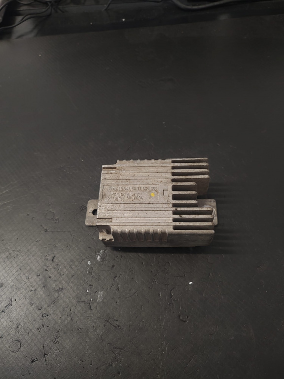 RELEU VENTILATOR ,MERCEDES A CLASS COD A0235456832 FACTURA SI GARANTIE