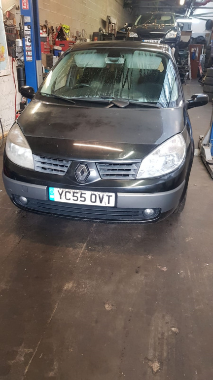 Renault Grand Scenic 1.6 diesel 110cp 2005