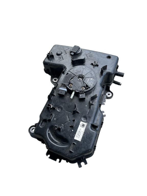 Rezervor adblue ( completa ) de vw T5 / T6 cod 7E0131877H