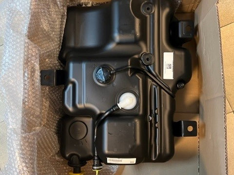 Rezervor Adblue Opel Movano B , cod 95524526