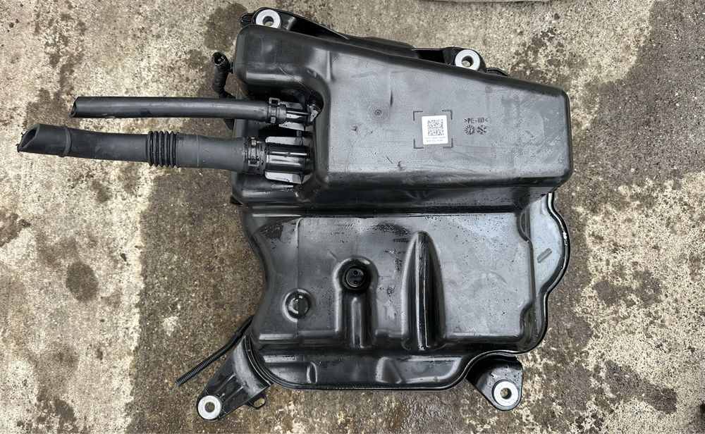 Rezervor adblue / Pompa Audi A6 C8 / A7 