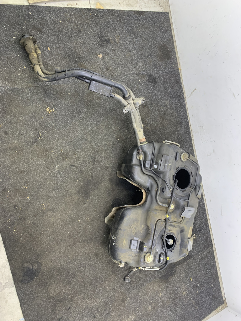 Rezervor combustibil Opel ANTARA 2.0 CDTI / Z20S 2007-2011 DezP: 31525