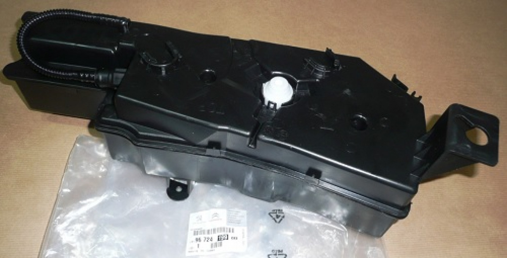 Rezervor fap Peugeot produs nou original cod piesa 9672419980