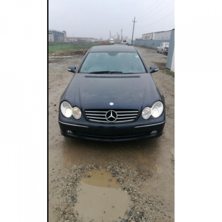 Rezervor Mercedes CLK C209 2005 Berlina 