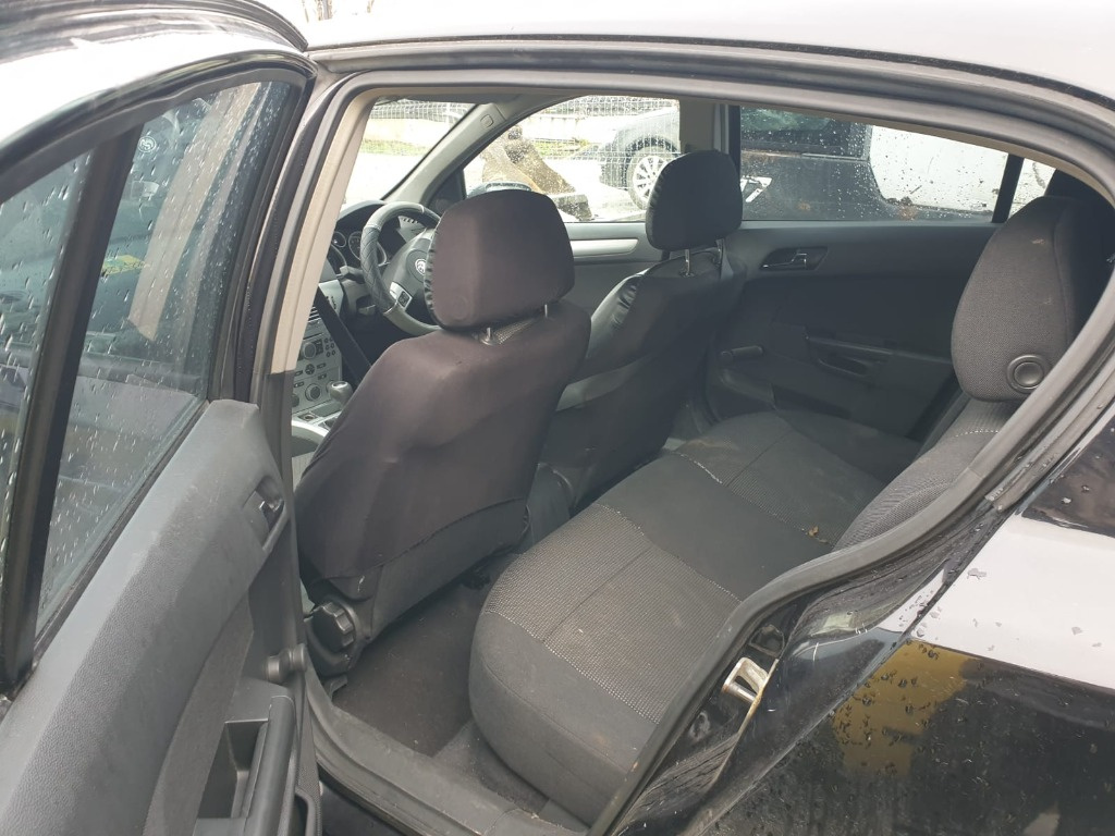 Rezervor Opel Astra H 2006 HATCHBACK 1.7