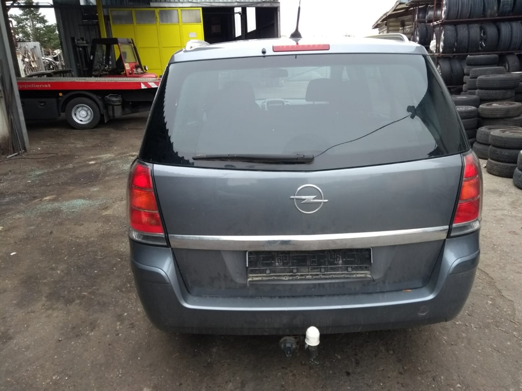 Rezervor Opel Zafira 2007 B 1.9 cdti