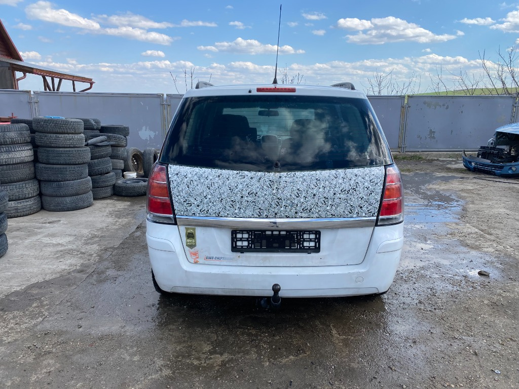 Rezervor Opel Zafira B 2006 limuzina 1.9