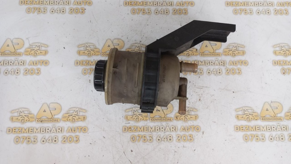 Rezervor pompa servodirectie Peugeot Expert cod: 1474639080