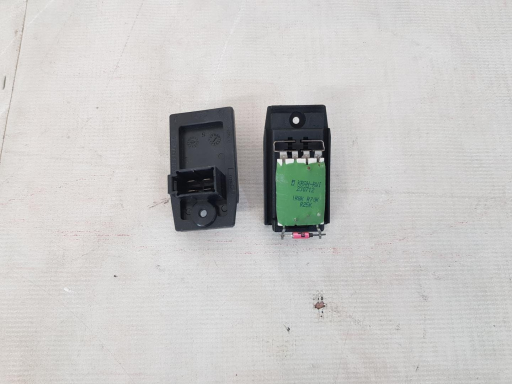 Rezistenta trepte aeroterma Ford Mondeo 3M5H-18B64